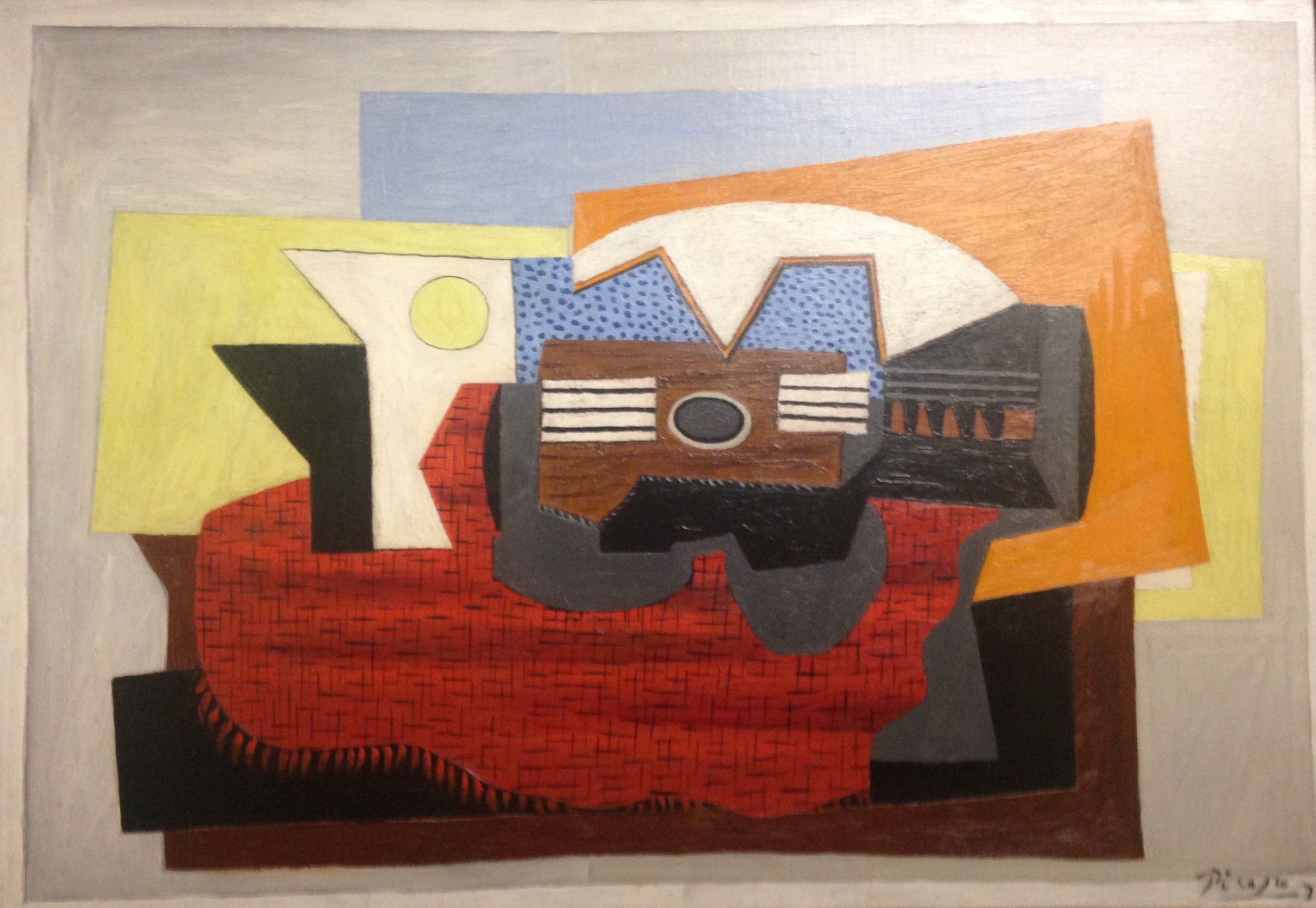 Гитара картине пикассо. Пабло пикассо кубизм гитара. Пабло пикассо натюрморт с гитарой. Пикассо гитара кубизм. Пабло пикассо гитара 1912.